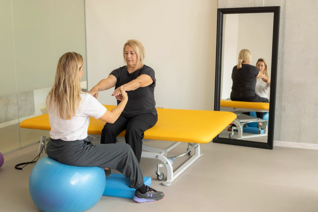Bobath therapy at the SILAB Polyclinic, under the guidance of a physiotherapist